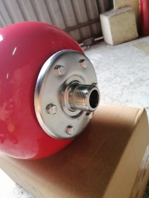 Bình áp lực 24lit ngang